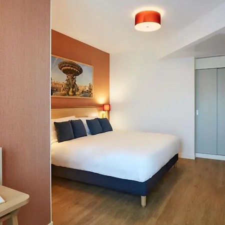 Adagio Paris