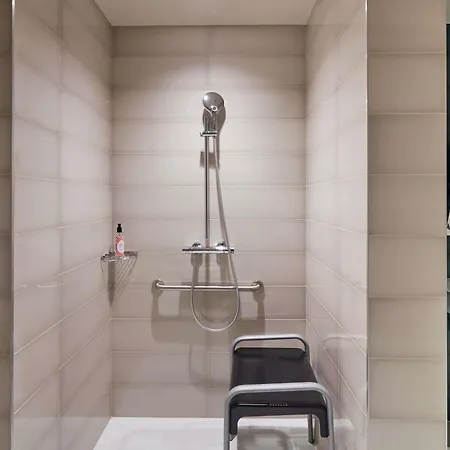 Adagio Paris Hotel 4*