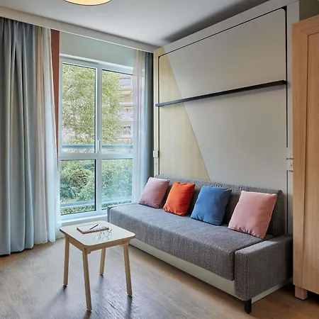 Adagio Paris 4* 布洛涅-比扬古