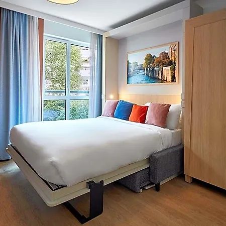 מלון Adagio Paris 4*