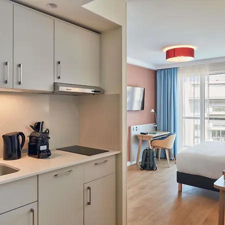 Otel Adagio Paris 4*